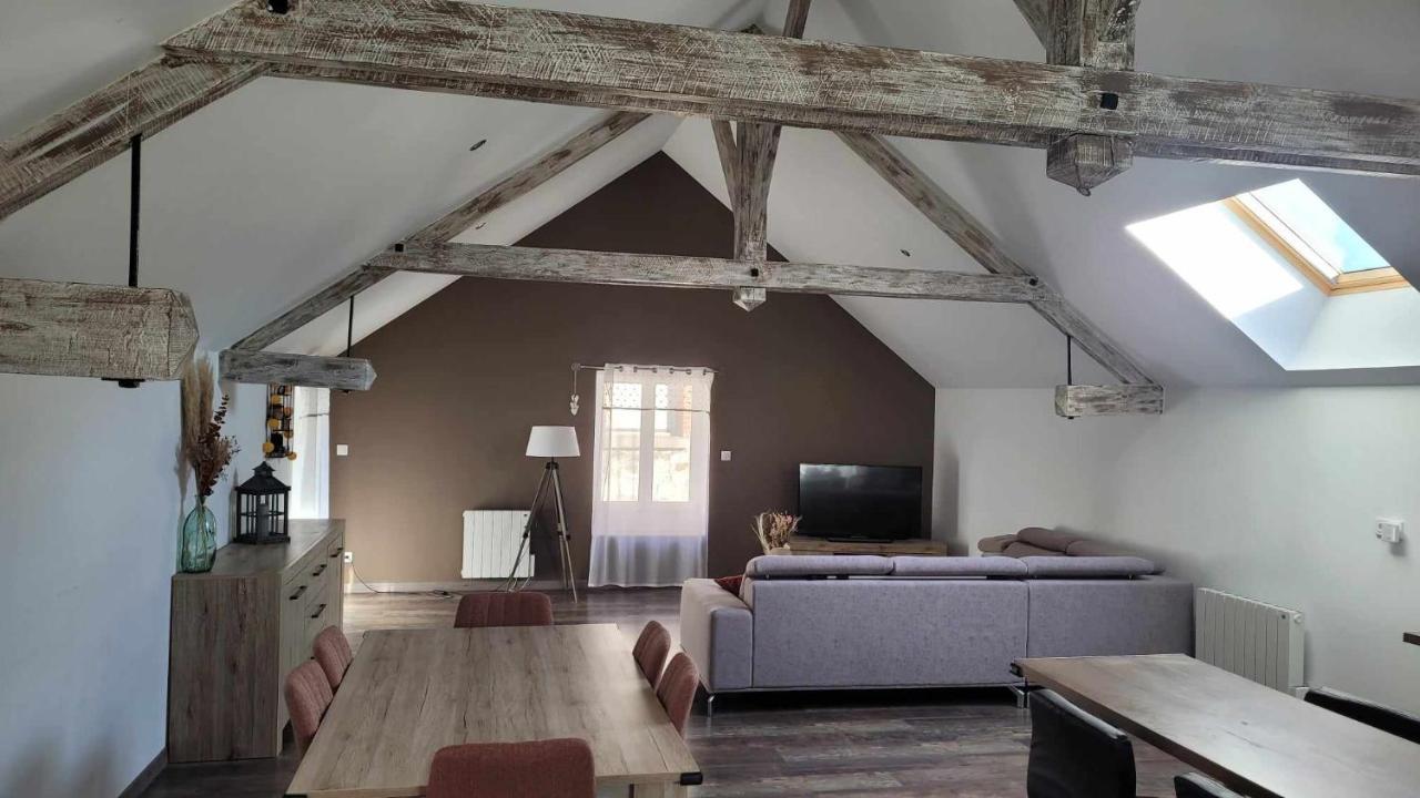 Charmante Maison A Haybes Zewnętrze zdjęcie